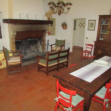 Agriturismo Dea Valfabbrica Dış mekan fotoğraf